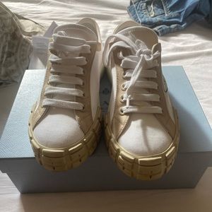Authentic prada sneakers .